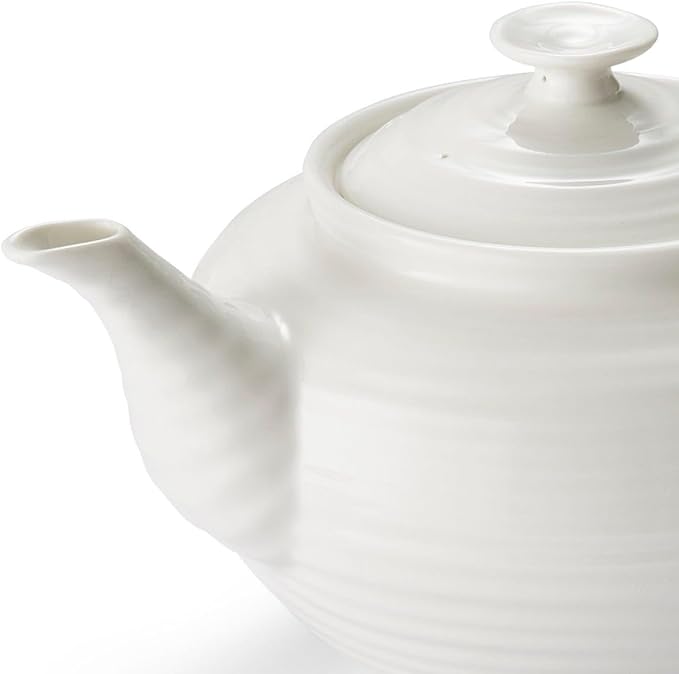 Portmeirion Sophie Conran, White 2 Pint Teapot – Fine Porcelain Tea Server with Handle for Afternoon Tea, Dining & Entertaining – Classic Serveware – Dishwasher & Microwave Safe