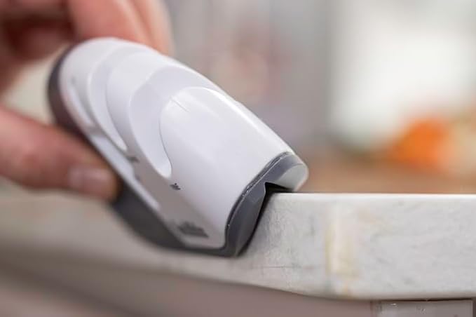 Smith's 51003 Diamond Edge Grip™ MAX 2-Stage Sharpener – White - Compact - Non-Slip Base - Patented V Grip – Sharpen Knives & Scissors - Diamond & Ceramic Sharpeners