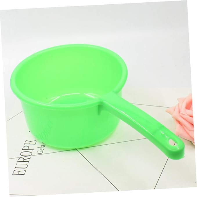 Healifty Large Plastic Water Scoop with Long Handle for Home and Kitchen Nonslip Grip Multipurpose Water Ladle for Bathing Watering Plants Household Dipper Color Random Random Color