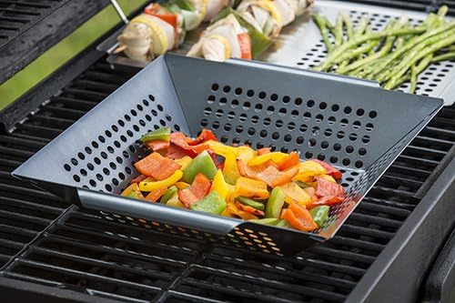 TableCraft BBQ Nonstick Square Grilling Basket with Steel Handle, Small/Medium, Black