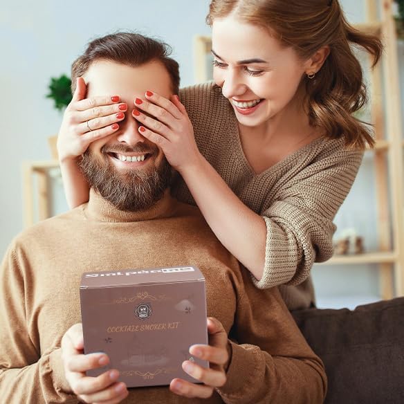 Whiskey Smoker Kit with Torch, Old Fashioned Cocktail Bourbon Drink Smoker with 4 Flavors Wood Chips, Birthday Christmas Day Gifts for Husband, Men, Dad(No Butane)