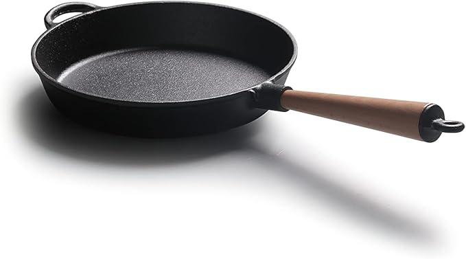 LI-GELISI Pre-Seasoned Cast Iron Round Griddle, 9.4 Inch, Oven Safe, Non-Stick, Heavy Duty, Easy Clean