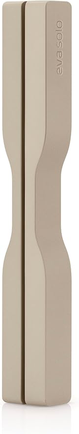 EVA SOLO | 2 Magnetic Trivets | Silicone-Coated Nylon with Built-in Magnets | Dishwasher-Safe | Placed Either Crossways or Divided in 2 | Danish Design, Functionality & Quality | Pearl Beige