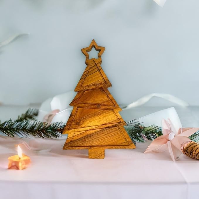 Christmas Tree Shaped Wood Cutting Chopping Board for Kitchen, Wooden Charcuterie Platter, Decorative Serving Tray, Cheese Boards,Christmas Gift 37.3L x 22.6W cm Natural Wood Brown