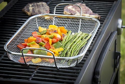 TableCraft BBQ Rectangular Grilling Basket with Handle, Silver, Medium