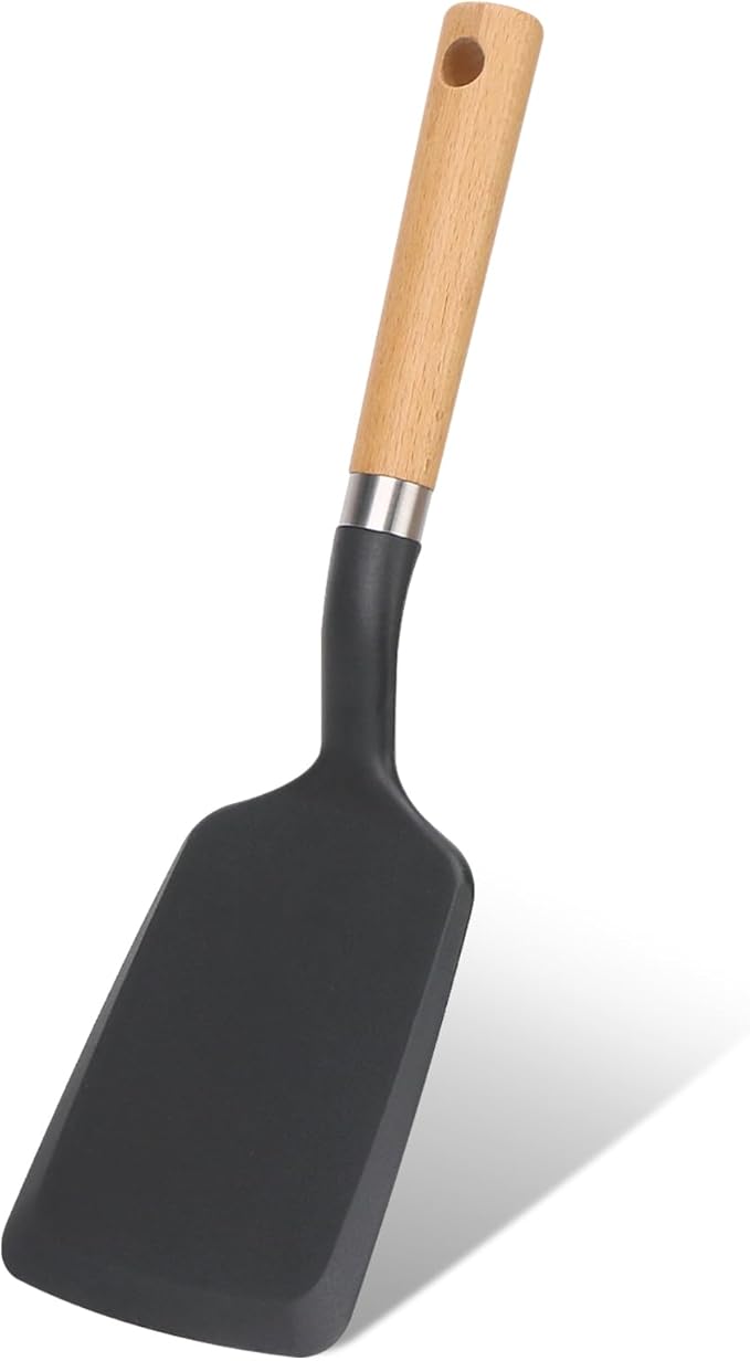Silicone Spatula Turner, Heat Resistant Pancake Flipper Spatulas for Nonstick Cookware, Cooking Utensils with Wood Handle for Serving, Baking, Frying, Egg, Fish and Burger (1, Black)