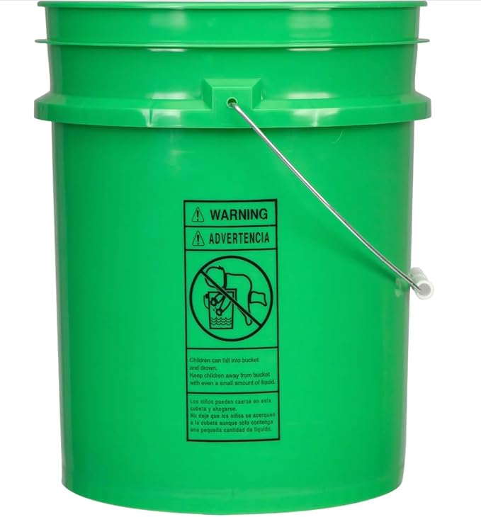 House Naturals 5 Gallon Food Grade Plastic Bucket with Air Tight Screw on Lid Made in USA Container (Green Bucket with Red Lid)