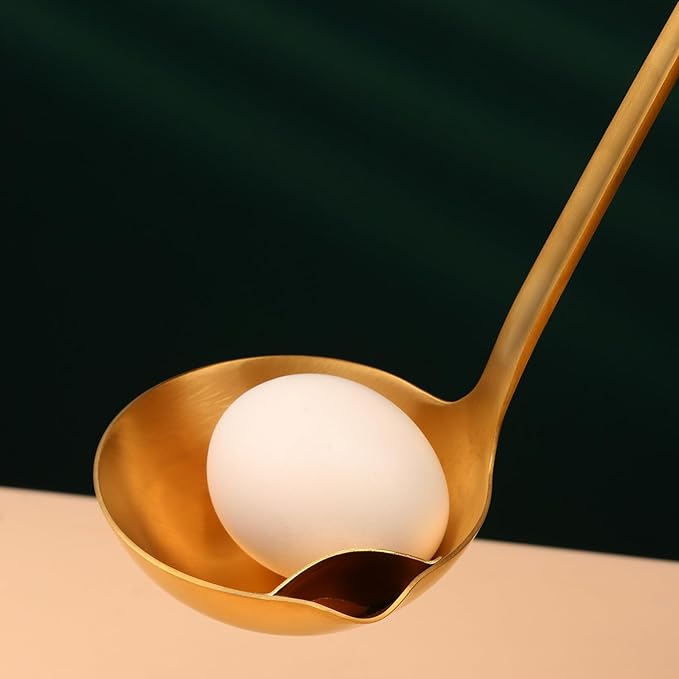 Metal Soup Ladle with Tilted Mouth，2 Piece Fat Multi-Purpose Separator Oil Strainer Serving Spoon Set for Kitchen Restaurant Cooking Hotpot