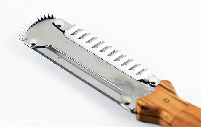 3-in-1 Kitchen Peeler, Scrabber & Grater: a cutting tool with a serrated blade and a Wooden Handle for Vegetable scraping potatoes Carrots and Coconut
