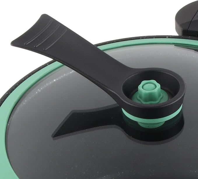 Micro Pressure Cooker Fast Cooking Cookware, 31 * 28 * 17cm Non Stick Microwave Kitchenware, Multi Functional Big Capacity Universal Stew Pot (5L)