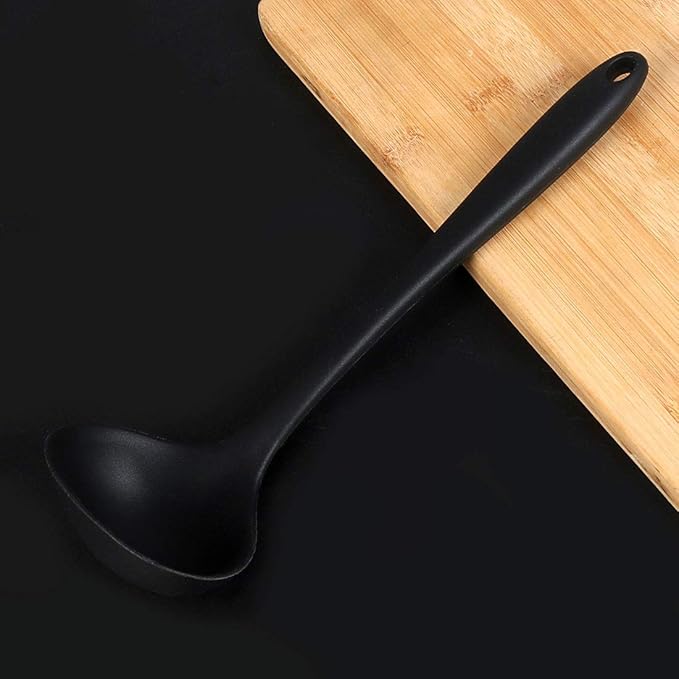 uxcell Silicone Soup Ladle Spoon 11.6 Inch Length Heat Resistant to 450°F One Piece Design Restaurant Kitchen Cooking Utensil for Serving Soup Black