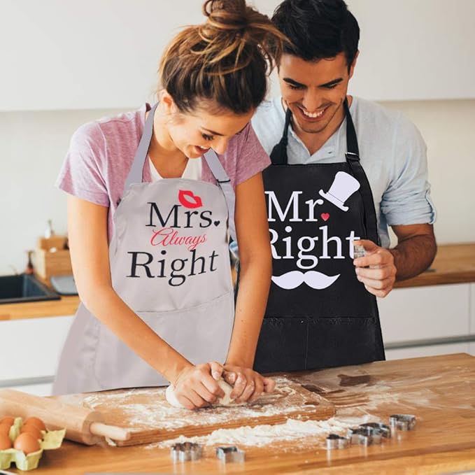 ZOORON Mr & Mrs 2-Piece Kitchen Aprons Set - Anniversary & Wedding Gifts for Couples