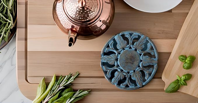 Handmade Wooden Trivet for Hot Dishes Plates & Pots Holder Hot Pad for Kitchen & Dining Table Decor Cookware Heat Resistant Rustic Decorative Carvings Tabletop Home & Dining Table Essentials (Blue)