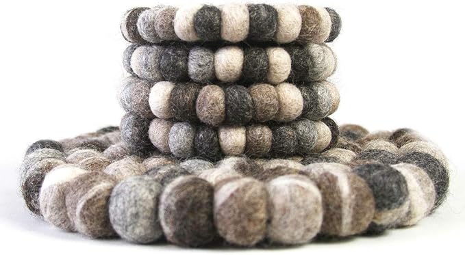 Global Crafts Hand Crafted Felt Ball Wool Trivet Mat from Nepal, 8" Round Pad, Tie Dye Grey