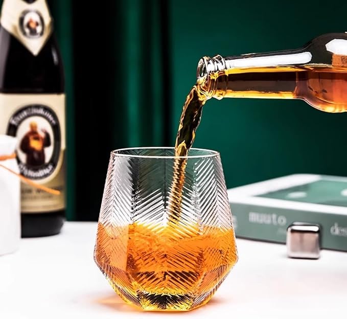 Wine Glasses Set Of 4,Stemless Wine Glasses 10 Oz Stress Relief Tumblers Dishwasher Safe, Spill-Proof Design For Red Wine, Cocktail, Whiskey, Bourbon, Gift for wine lovers (4pcs Stripe)