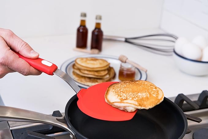 Wide Silicone Pancake Spatula – Large Heat-Resistant Turner for Cooking | Nonstick Safe | Stainless-Steel Reinforced Core & Easy-Grip Handle