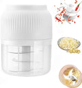 Electric Garlic Chopper,Mini Portable Veggie Choppers, 250ml Portable Electric Mini Food Chopper with 4 Sharp Blade, Cordless Food Processor for Ginger (White)