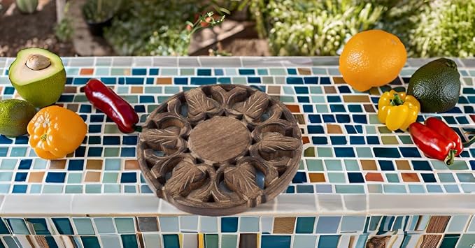 Handmade Wooden Trivet For Hot Dishes Plates & Pots Holder Hot Pad For Kitchen & Dining Table Decor Cookware Heat Resistant Rustic Decorative Carvings Tabletop Home & Dining Table Essentials (Antique)