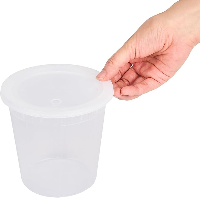 Restaurantware Plastic Food Container 100 Pack of 32 oz Clear Microwave-Safe Storage Container With Lid Leakproof Round Shape Disposable Freezer-Safe
