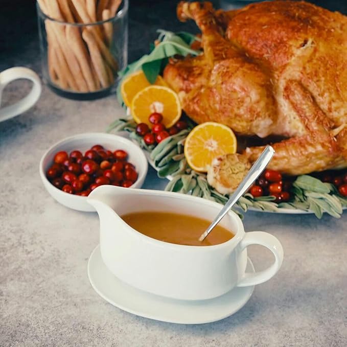 Kook Gravy Boat & Saucer, Ceramic Serving Dish, Dispenser with Tray for Sauces, Dressings and Creamer, Large Handle, Microwave and Dishwasher Safe, White 23.8 oz (Gravy Boat with Spoon)