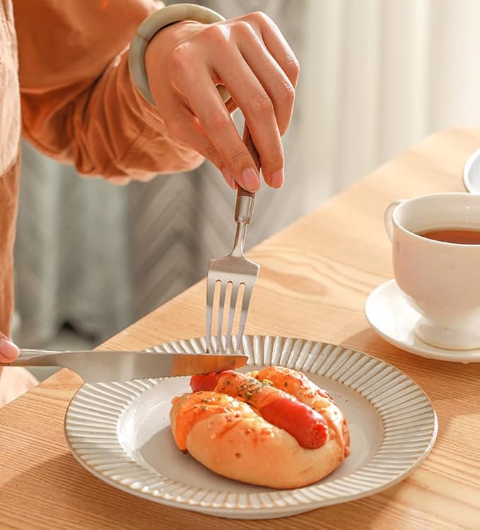 Wood Silverware Set for 10 Wooden Flatware Cutlery Utensils Set 18/10 Stainless Steel Walnut Handle 40 Piece Include Knives Forks and Spoons Tableware Set for Home Kitchen Wedding Restaurant
