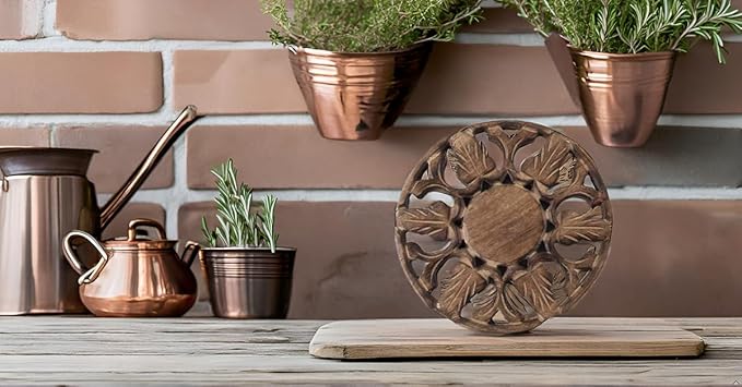 Handmade Wooden Trivet For Hot Dishes Plates & Pots Holder Hot Pad For Kitchen & Dining Table Decor Cookware Heat Resistant Rustic Decorative Carvings Tabletop Home & Dining Table Essentials (Antique)