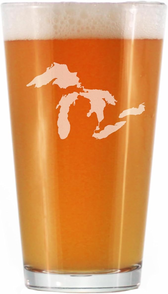 Great Lakes Map Pint Glass Gift for Beer Drinking Men & Women - 16 oz Glassware - Unique Engraved Barware Gifts