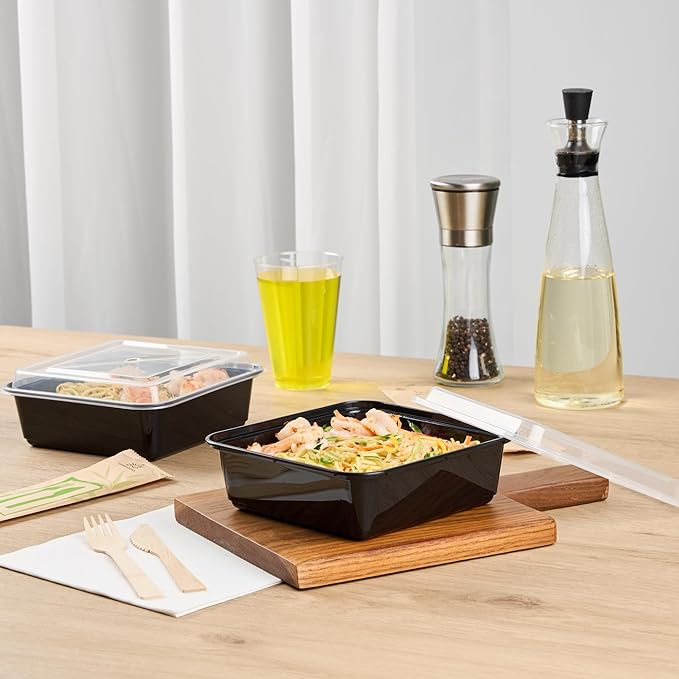 Restaurantware Take Out Containers 100 Pack of 32 oz with Clear Lids Microwave-Safe Disposable Plastic Food Storage Containers Stackable Greaseproof Black Meal Prep Square Single Compartment