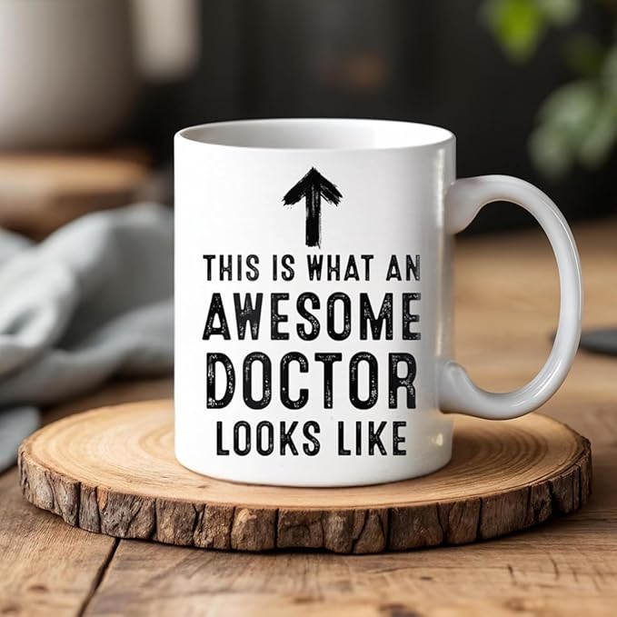 Personalized Doctor Mug, This Is What An Awesome Doctor Looks Like Arrow Design Coffee Cup, Gift For Doctors Or Medical Students, Cool MD Graduation Or Doctor’s Day Present