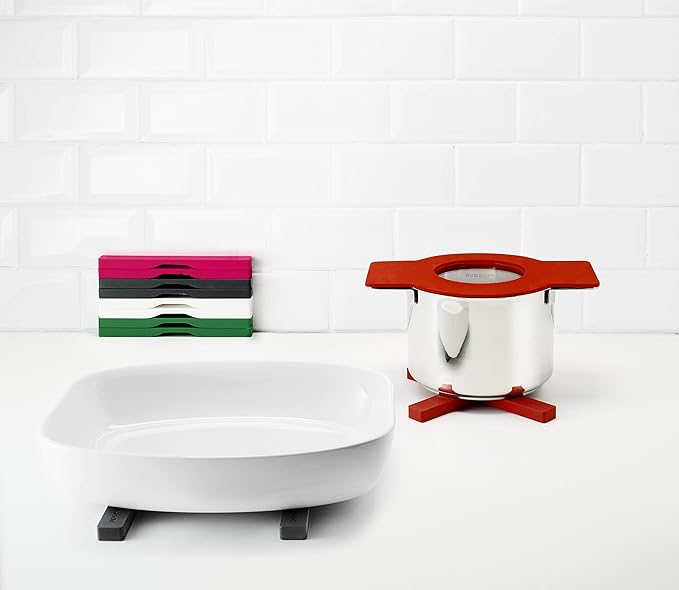 EVA SOLO | 2 Magnetic Trivets | Silicone-Coated Nylon with Built-in Magnets | Dishwasher-Safe | Placed Either Crossways or Divided in 2 | Danish Design, Functionality & Quality | (Stone)