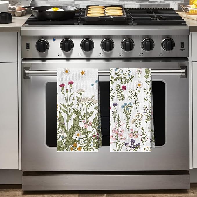 Artoid Mode Wildflower Floral Spring Kitchen Towels Tea Towels, 18x30 Inch Oversize Quick Dry Microfiber Cloth Dish Towels for Kitchen Drying Set of 2