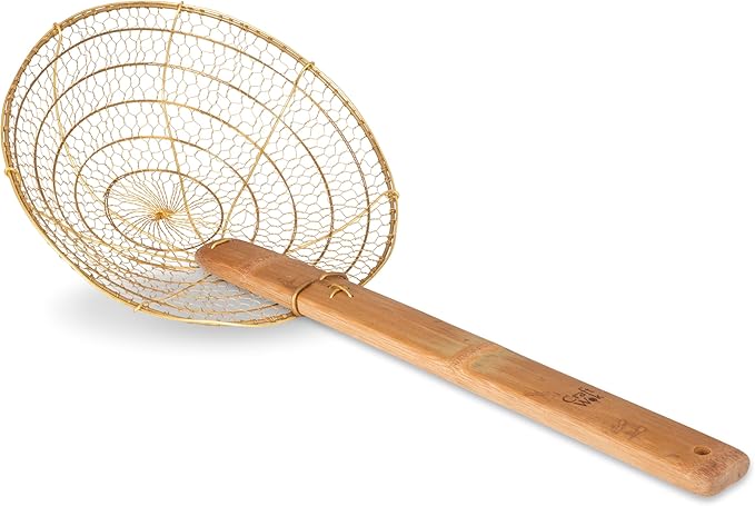 Craft Wok Large 11-Inch Brass Mesh Strainer/Spider Skimmer Zhao Li, Robust & Elegant Kitchen Tool for Frying & Straining, Authentic Oriental Cookware - / 732W7-11in