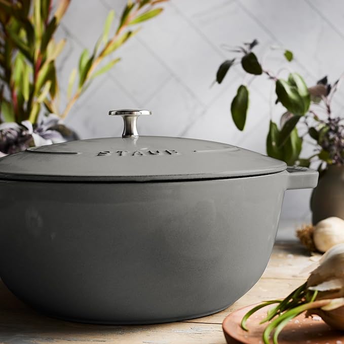 Staub Cast Iron Essential French Oven, Dutch Oven, 5-quart, serves 5-6, Made in France - Graphite Grey