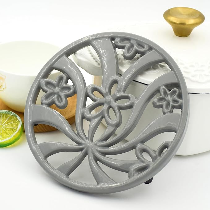 Vintage Cast Iron Trivet, Heat-Resistant Metal Trivet for Hot Dishes Pots Pans with Daffodil Pattern for Tabletop Protection, Grey
