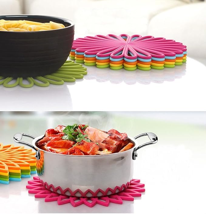ME.FAN Silicone Trivet Mat - Kitchen Hot Pads for Pots & Dish - Insulated Teapot Trivet - Flexible, Durable, Non-Slip Large Coasters 3 Set Olive Green