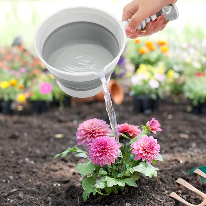 Peohud 4 Pack Folding Water Ladle, Collapsible Water Scoop for Bath, Portable Water Dipper for Kitchen Bathroom Garden Camping Travel