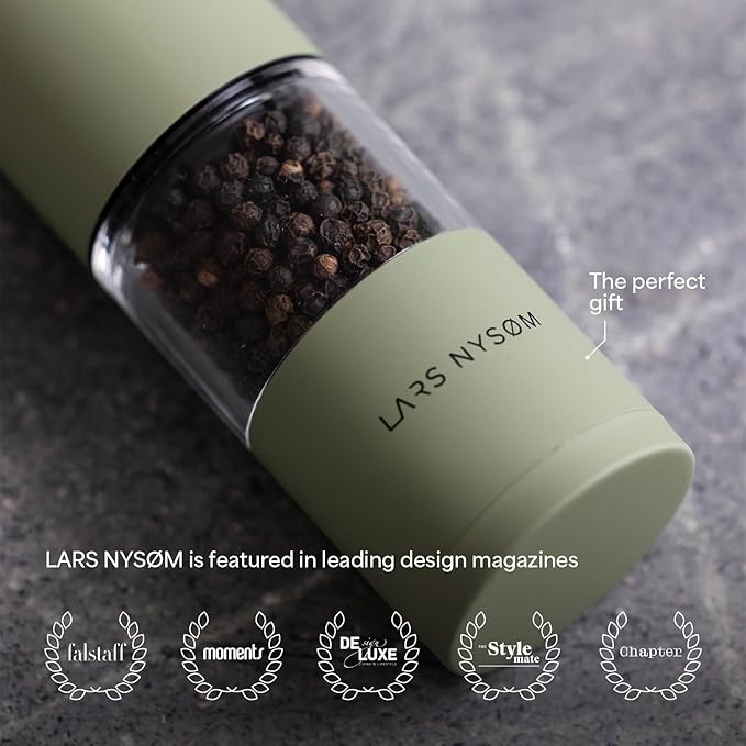 LARS NYSØM Salt and Pepper Grinder Set, Manual Salt and Pepper Mills with Adjustable Ceramic Grinder, Design Spice Shaker Set (Taupe Brown)