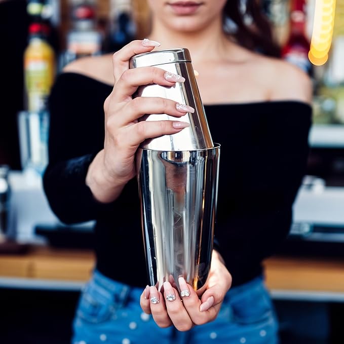Giantree 6 Pcs Cocktail Shakers, Professional Boston Bar Shaker Set, Stainless Steel Cocktail Shaker Set for Bartenders, Essential Bar Tools Shakers Bartending, 20 Oz, 24 oz