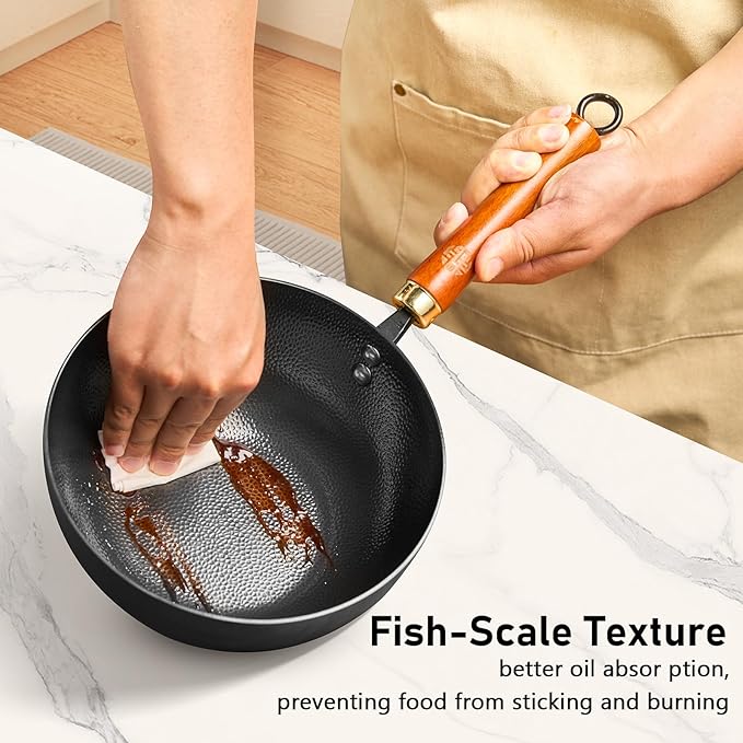 WANGYUANJI Iron Wok 8.7 Inch Deep Frying Skillet with Wooden Lid – Versatile Flat Bottom Stir-Fry Pan, Chemical-Free & Induction Compatible, Ideal Wrought Iron Small Wok for Home, Chef & Pro Use