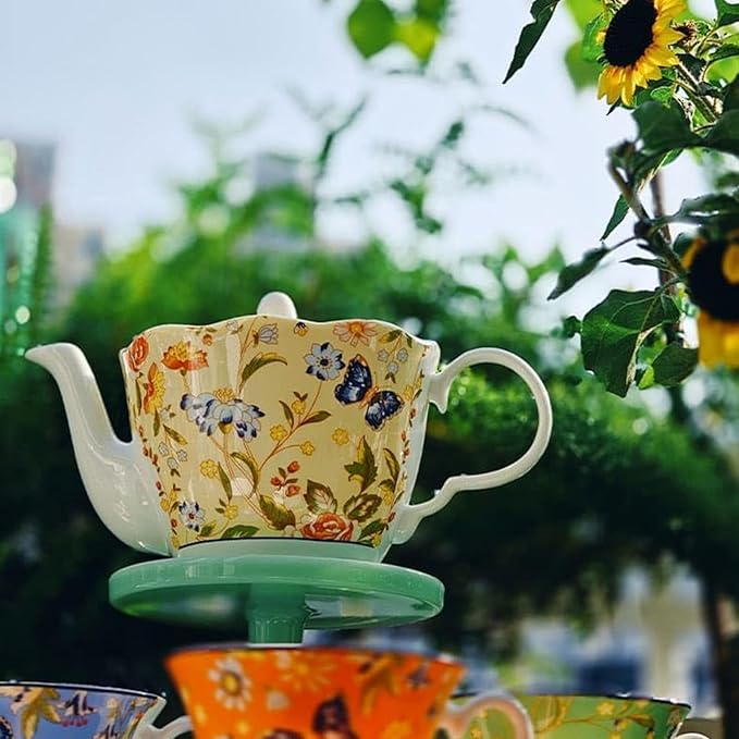 Aynsley Cottage Garden Windsor Fine Bone China Teapot - 37oz Classic Windsor Shape - English Cottage Style Gift Set