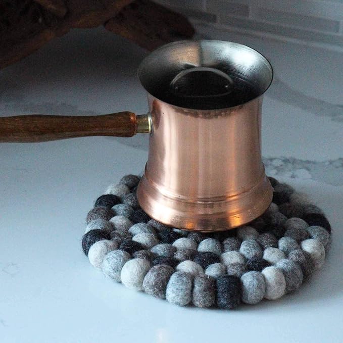 Global Crafts Hand Crafted Felt Ball Wool Trivet Mat from Nepal, 8" Round Pad Christmas