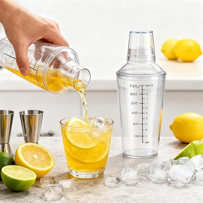 Plastic Boston Cocktail Shaker Set, 6 Pack 24oz Shatterproof Bartender Kit with Built-in Strainer Lids, Travel Bar Tools for Beginners, Mixing Martinis, Margaritas (700ML-A, 6 pack)