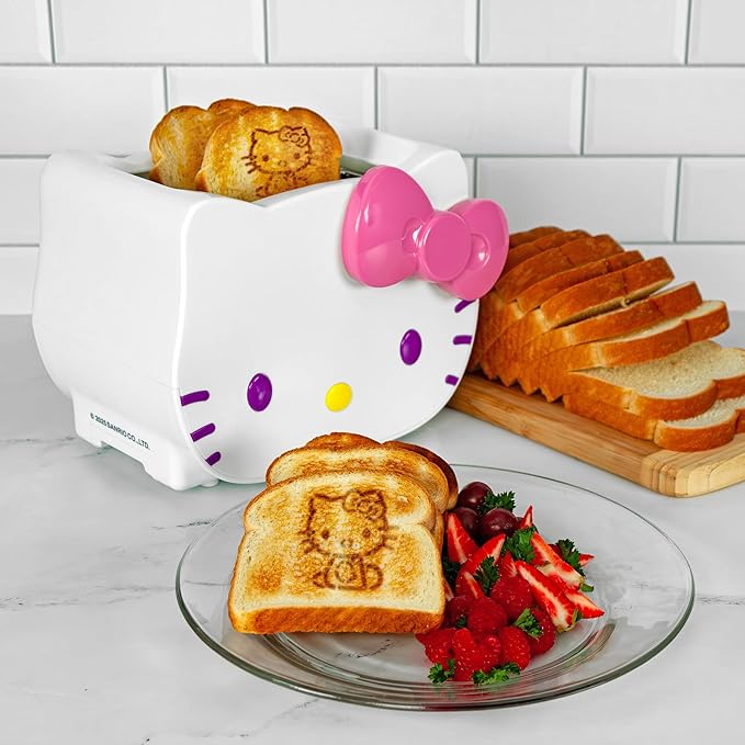 Uncanny Brands Deluxe 3D Sanrio Hello Kitty Toaster
