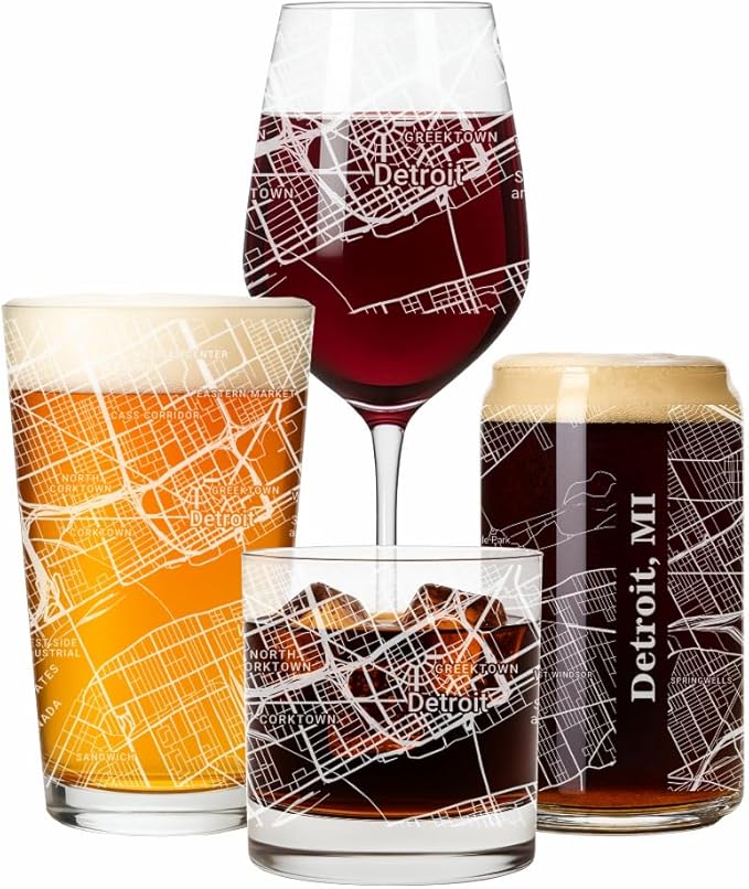 Blue Ridge Mountain Gifts - Detroit Souvenir - Michigan Glassware Gift, Etched City Map, Laser Engraved and Dishwasher Safe