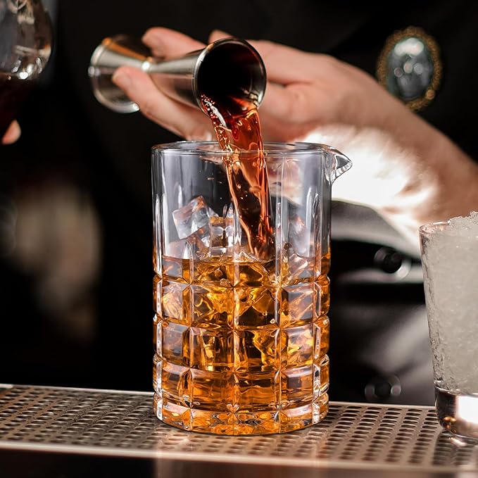 2 Pack Cocktail Mixing Glass, 18.5oz Crystal Mixing Glass, Thick Bottom Bar Stirring Pitcher for Whiskey Manhattan Martini