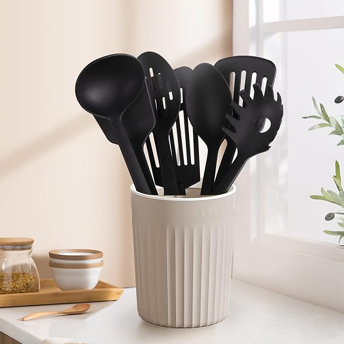 TJ POP Kitchen Utensils Set, 7PCS Cooking Utensils Set 410F° Heat Resistant & Non-stick Food Nylon Kitchen Gadgets Accessories For Cookware, BPA Free Kitchen Tools Gift (Black)