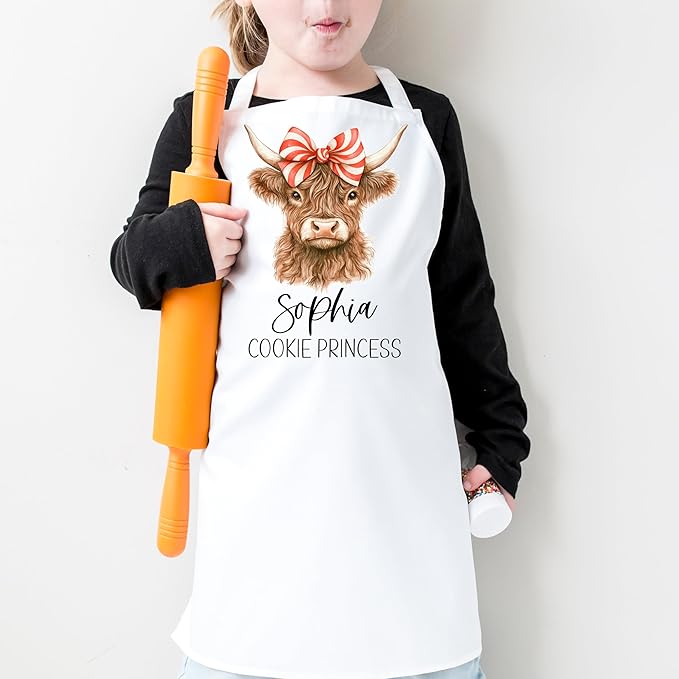 Mommy and Me Highland Cow with Peppermint Swirl Bow Apron Set – Matching Christmas Baking Aprons, Cow Kitchen Gift