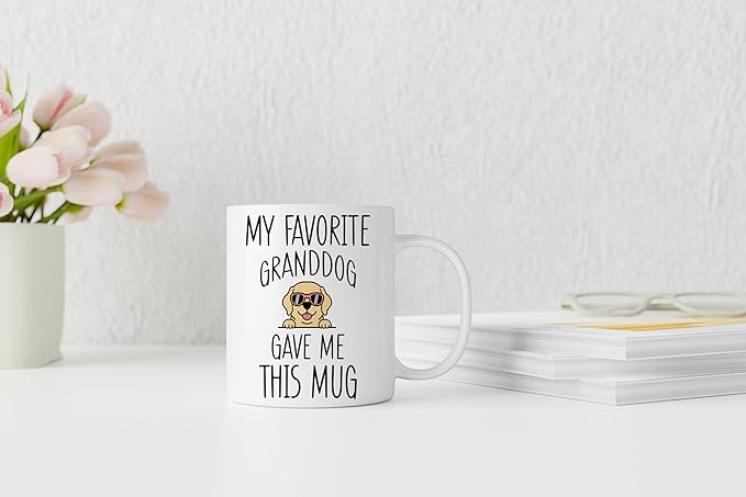 QASHWEY Labrador Retriever Dog Grandma Gifts Mug, Funny Labrador Retriever Dog Lover Owner Coffee Mug Tea Cup Gifts for Grandma Grandpa, My Favorite Granddog Gave Me This Mug Coffee Cups Ceramic 11oz