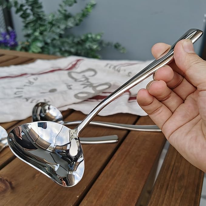 2 Pieces Stainless Steel Small Ladle, Gravy Ladle, Sauce Drizzle Spoon with Spout, Small Sauce Spoon for Gravies and Dressings, Silver
