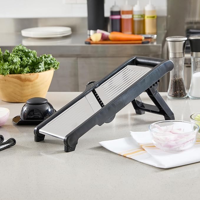 Restaurantware Stainless Steel Adjustable Mandoline Slicer - German Standard Vegetable Slicer with Blade Guard, Includes Cut-Resistant Gloves - Food Slicer for Potato, Onions, Cucumbers, Tomato